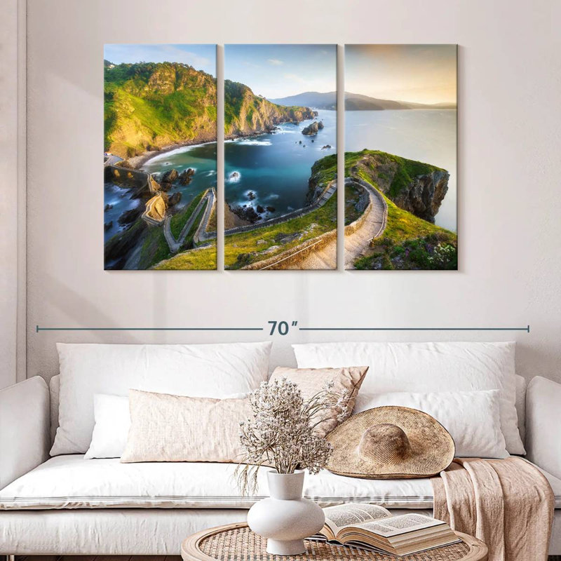 Alvord Gaztelugatxe Stairs, H 32 po x l 50 po