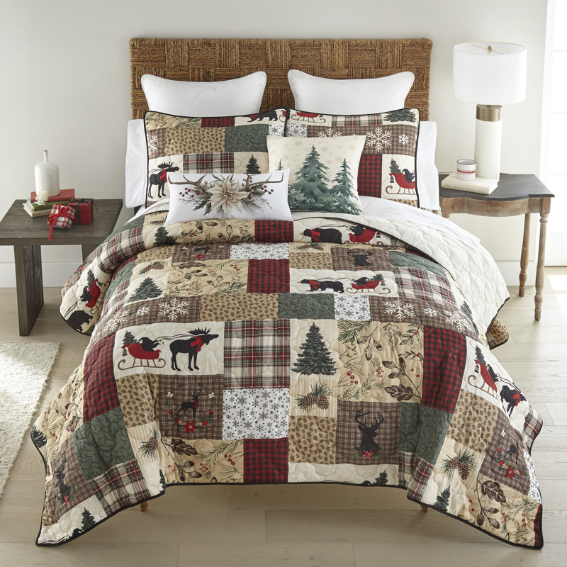 Your Lifestyle by Donna Sharp Dashing 2PC Twin Holiday Quilt Set, Twin Quilt + 1 Sham