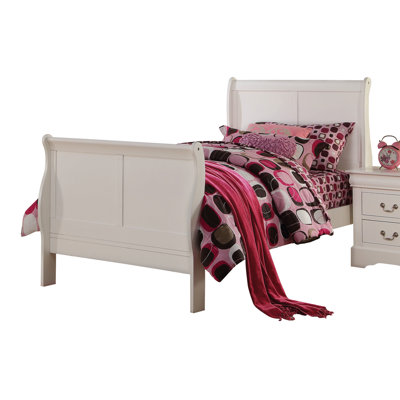Elegant White Bed With Solid Wood Construction And Extra Storage Space Classic Bed, Constructed