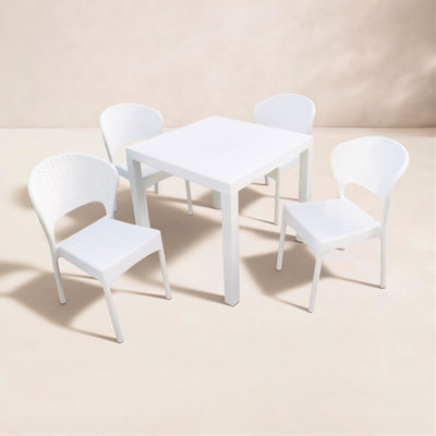 Helden 32" Patio Dining Set