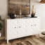 Buffet d'appoint 4 portes en bois avec rangement Buffet en blanc délavé. Pour le salon, l'entrée, le couloir, le bureau, la cuisine et la salle à manger. Tablettes réglables. Fabrication robuste. Assemblage facile