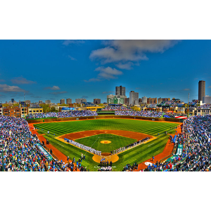Wrigley Field, H 11 po x l 18 po