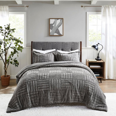 Édredon en fausse fourrure mini, double, gris avec un joli édredon en duvet damier