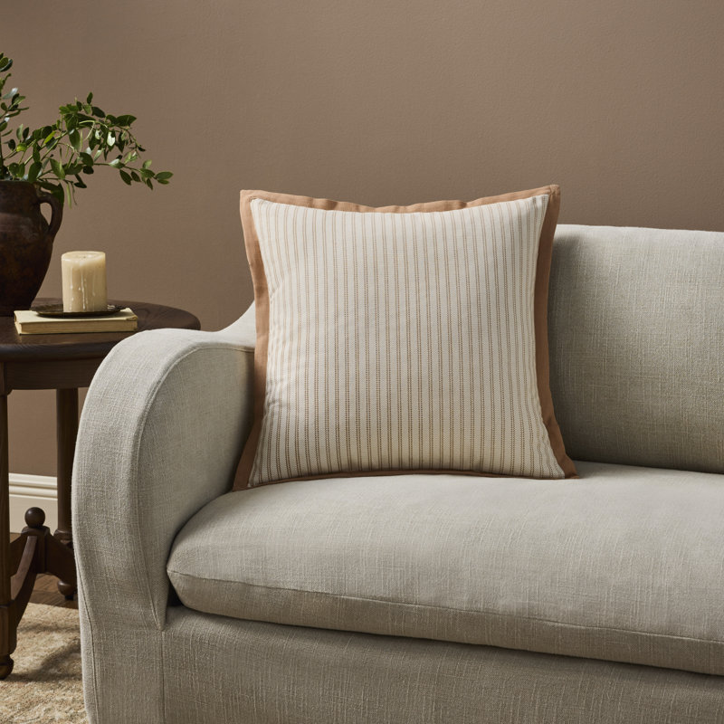 Coussin décoratif Magnolia Home par Joanna Gaines x Loloi Meredith, Brun clair désert / ivoire