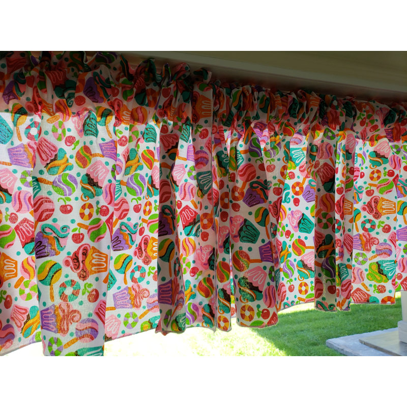 Cantonnière sur mesure en mélange de coton floral l 58 po Leann, L 58 po x L 20 po