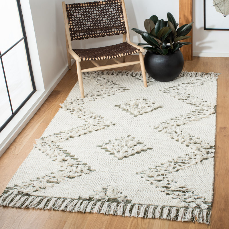 Jiren Flat Weave Wool/Cotton Geometric Rug in Green/Ivory, Rectangle 4' x 6'