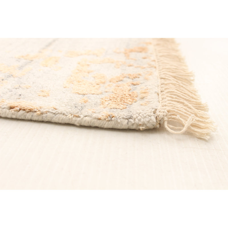 Alisha-Mae Viscose Oriental Indoor Rug, Rectangle 4' x 5'9"