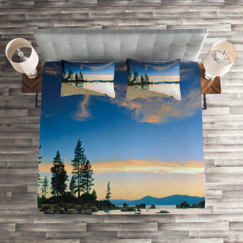 Modern & Contemporary Coverlet