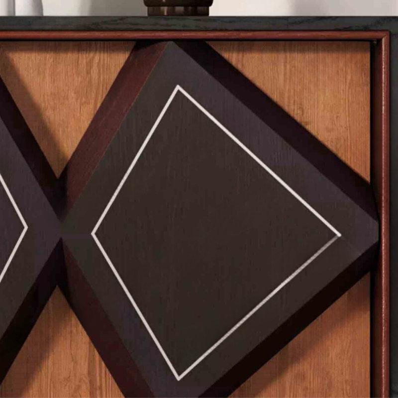 Armoire d'appoint style antique
