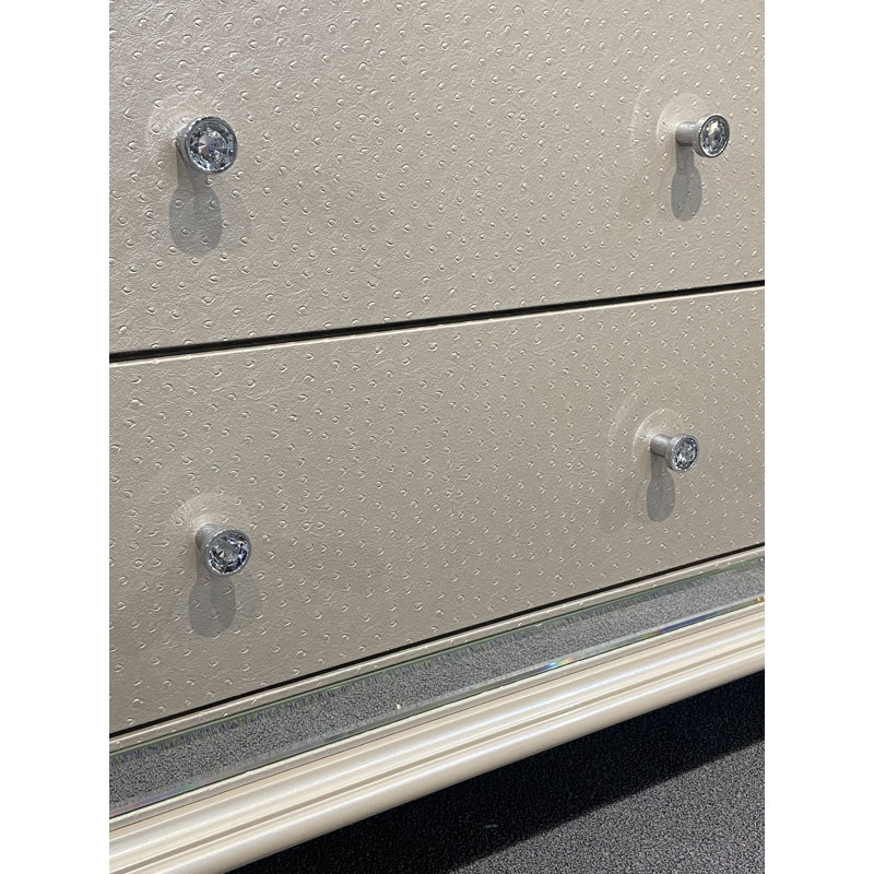 Hollywood Loft 8 - Drawer Dresser, Frost White