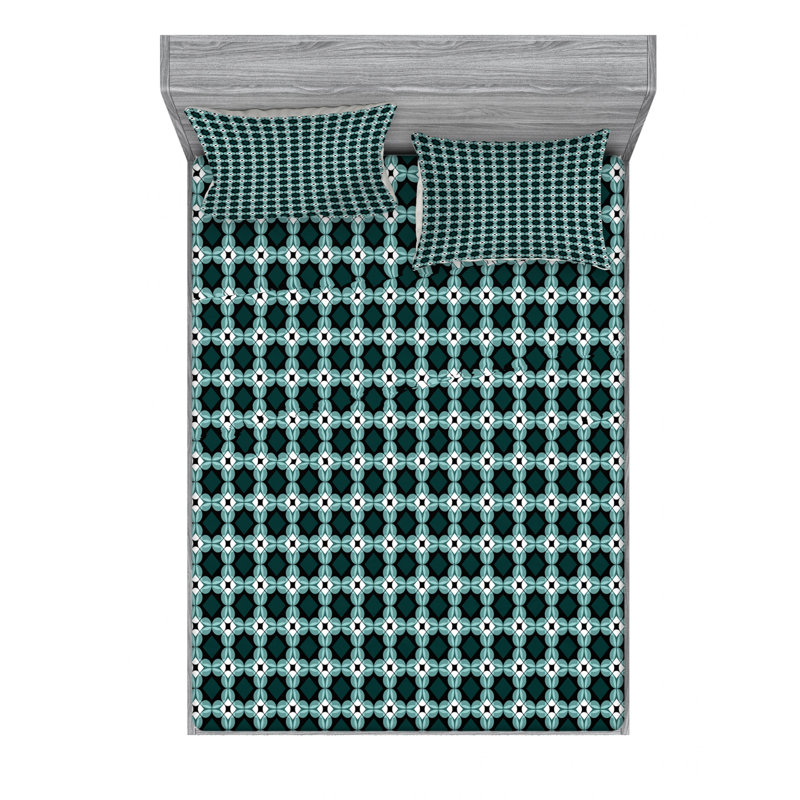 Microfiber Geometric Sheet Set, Queen Sheet Set with Fitted Sheet