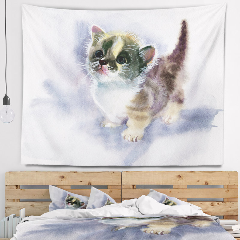 Mignon chaton sur une tapisserie aquarelle bleue, H 32 po x l 39 po