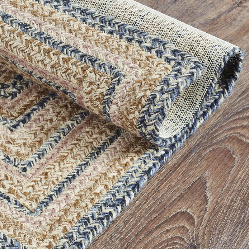 Geometric Indoor Rug, Runner 2' x 6'6"