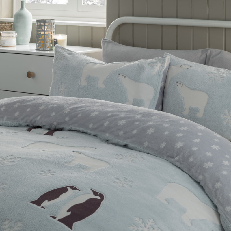 Clio Polyester No Pattern Duvet Cover Set with Pillowcases Included, Single - 1 Standard Pillowcase