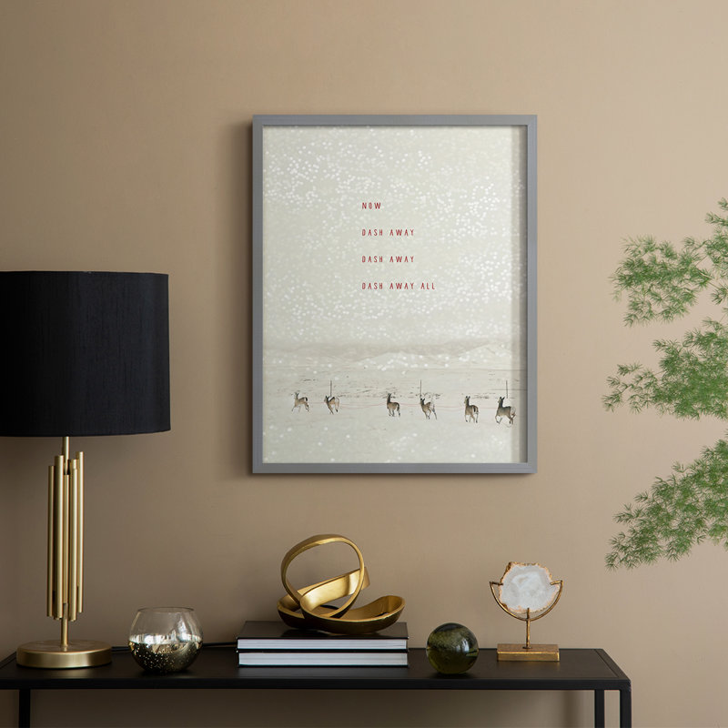 «Deer Dashing», reproduction encadrée - bois massif, Gris, H 11 po x l 9 po
