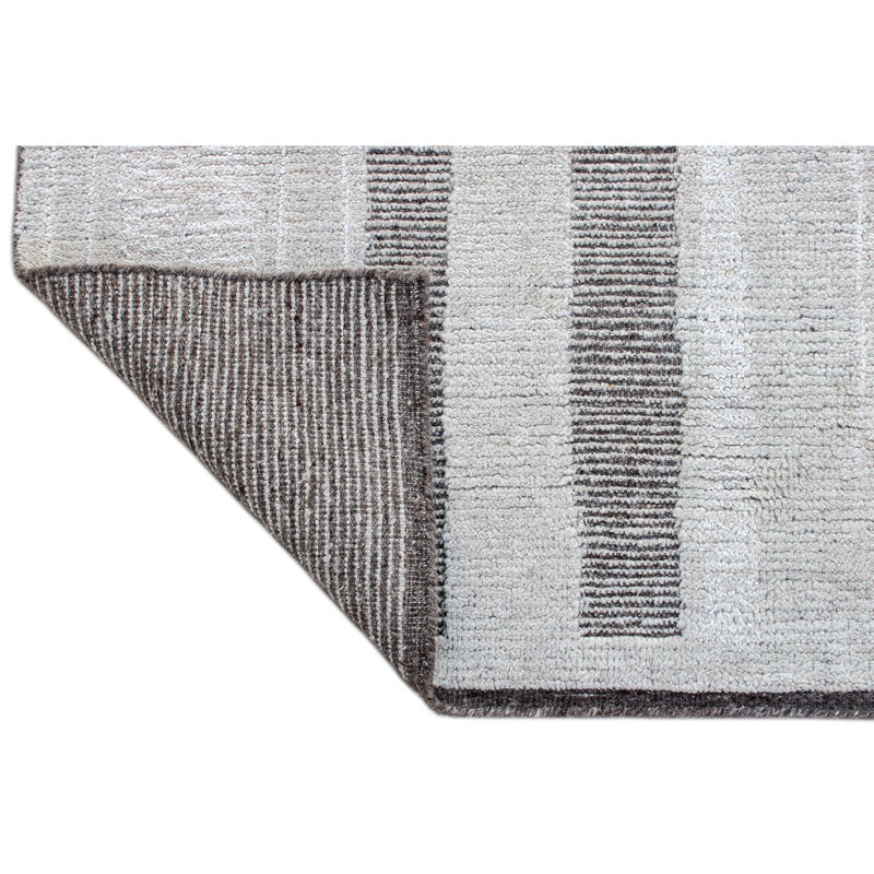 Area Rug in Black/Gray/White, Rectangle 9' x 12'