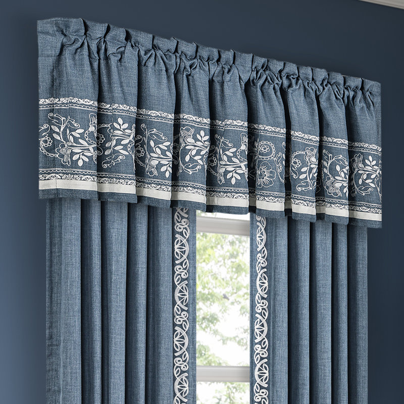 CHANTALEE WINDOW STRAIGHT VALANCE