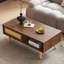 Table basse en rotin PE, porte coulissante pour le rangement, pieds en bois massif, table moderne pour le salon, couleur noyer