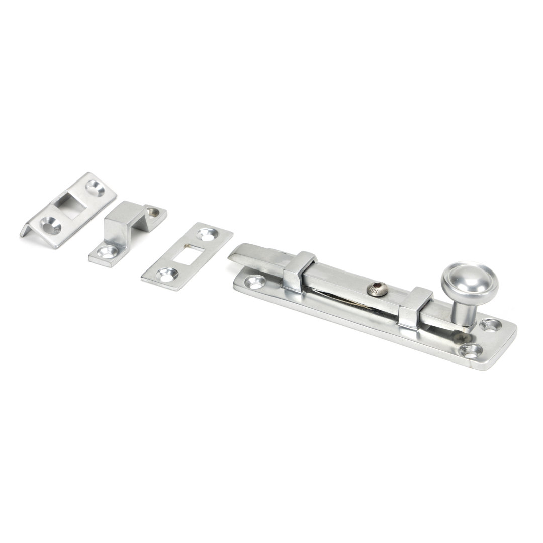 Universal Bolt