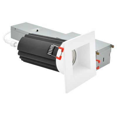 Luminaire DEL sans cadre 2 pouces Luxrit avec garniture carrée interchangeable blanche Luxrite, 5CCT, CRI90, à intensité variable, 14 / 20W, faisceau 60 °, 1200 / 1700LM, 120-277V, ETL