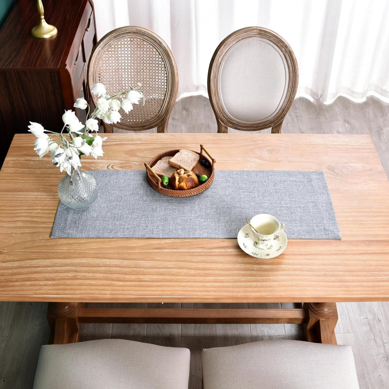Chemin de table Evyonne, Gris