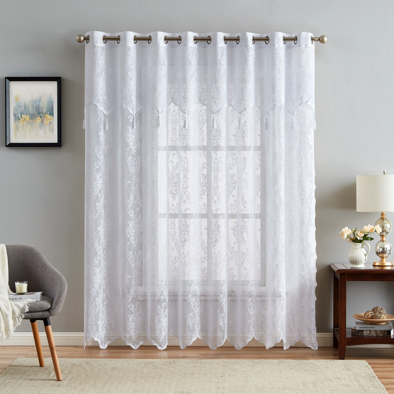 Panneau de rideau de porte de patio Natasa avec cantonnière et pompons attachés Natasa, Blanc