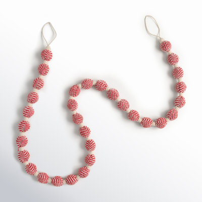Herringbone Ball Novelty Garland