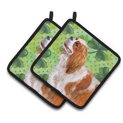Caroline's Treasures Floral Polyester Potholder Set