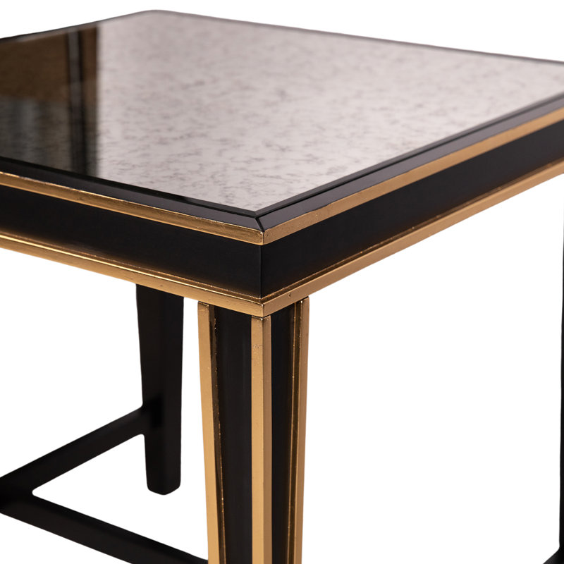 Lilly End Table, Tricorn Black