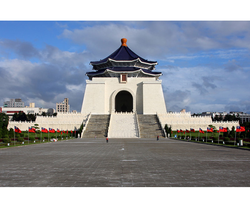 Hall national commémoratif de Tchang Kaï Shek, H 12 po x l 18 po