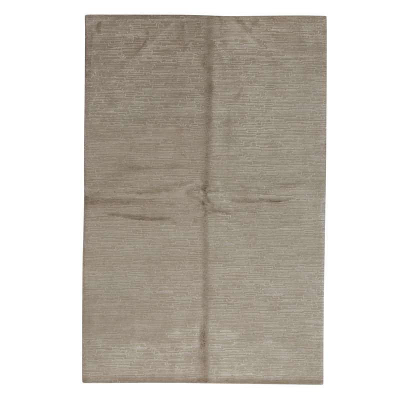 High-Quality Hand-Knotted Gold Area Rug