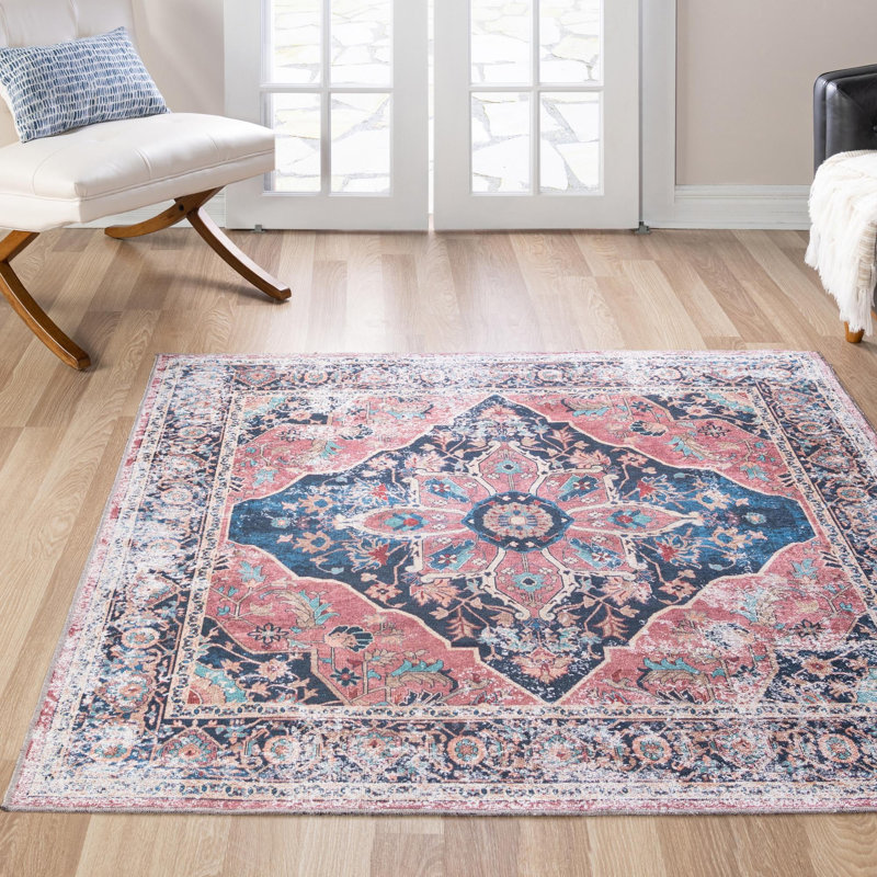 Ollyver Oriental Indoor Rug, Runner 2'7" x 10'