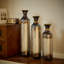 Ensemble de 3 vases en métal forgés à la main-127420841