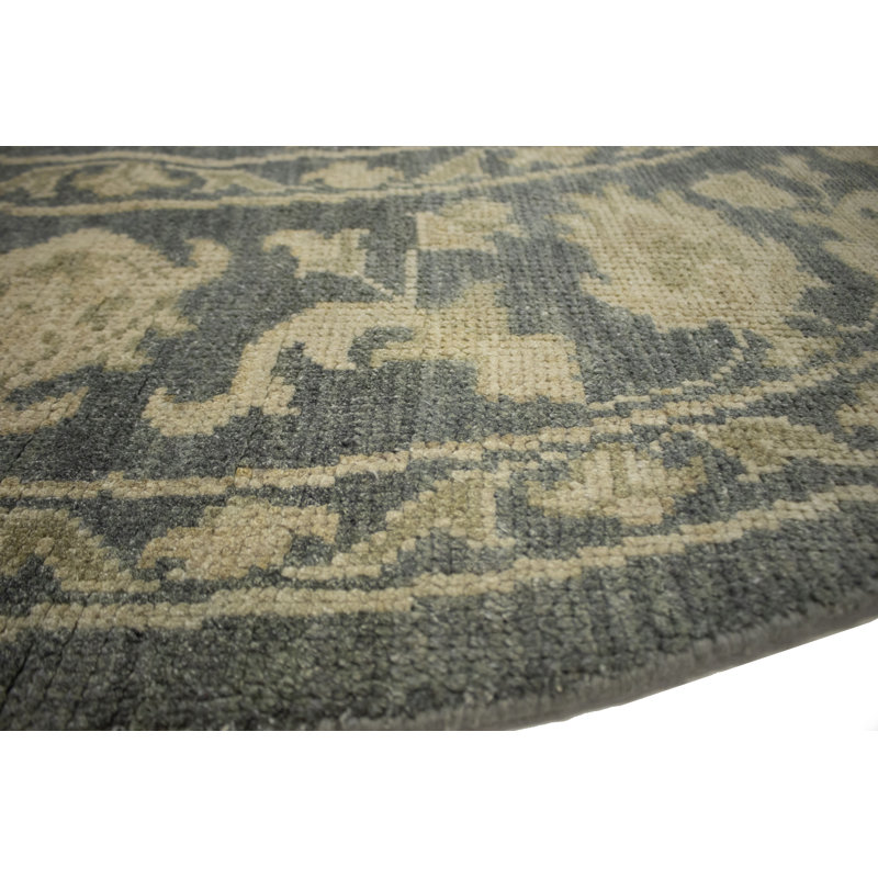 Tapis oriental Mute