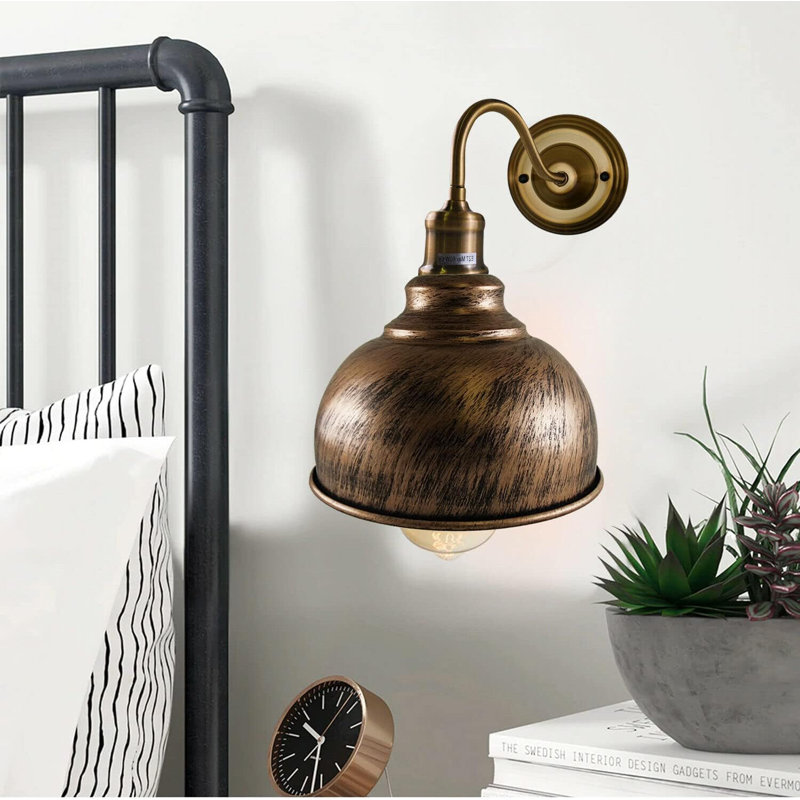 Amittai Armed Sconce, Brushed Copper