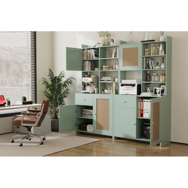Armoire de cuisine 71 po de hauteur, huche de ferme avec support pour micro-ondes, buffet avec portes et tiroirs en rotin, vert