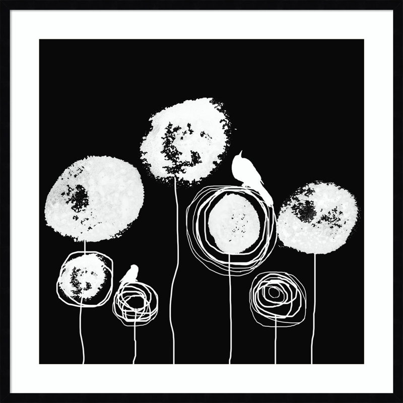 «Black and White Flowers II» par Wood, reproduction d'art encadrée, H 33 po x l 33 po