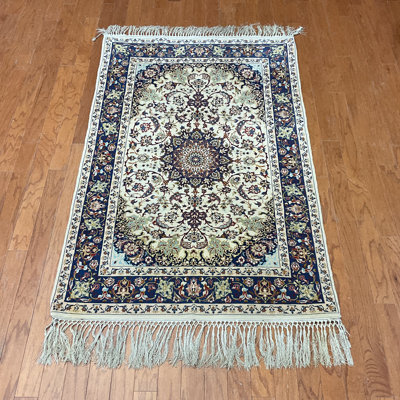 Handmade Isfahan Wool Rug