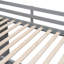 Lit mezzanine gris avec de nombreux espaces de rangement: armoires, armoires, tiroirs pour la chambre à coucher