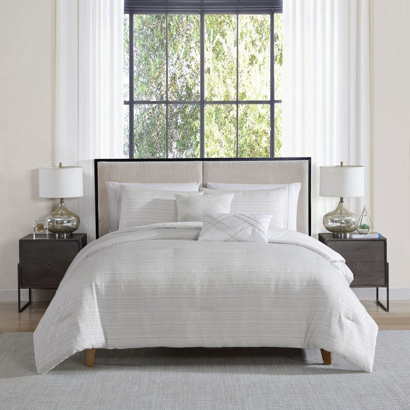 Ensemble d'édredon en jacquard gris 5 pièces Tahari Home Marguerite, Édredon de très grand lit + 4 pièces additionne