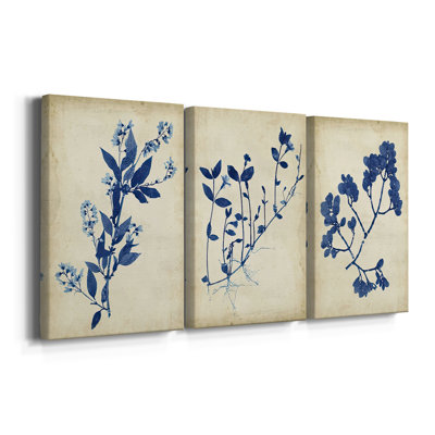 Indigo Leaf Study I - Toile tendue avec châssis sur mesure - 3 pièces