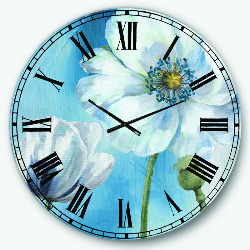 Swigart peint à la main fleur blanche sur fond bleu I - horloge murale, Surdimensionné