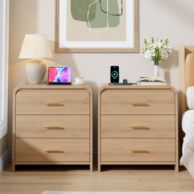Ensemble de 2 tables de chevet 3 tiroirs avec rangement caché, table de bout moderne Mid-Century d'une largeur de 21,6 po, table de chevet en bois à profil courbé pour la chambre à coucher, noyer