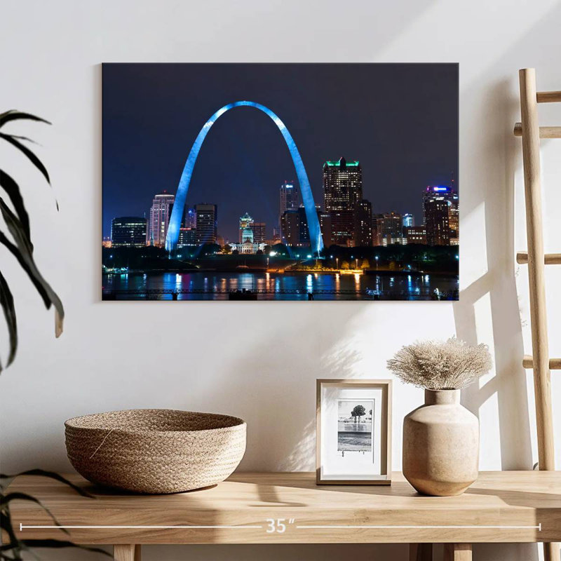 Hannes St. Louis Nightscape, 16" H x 24" W