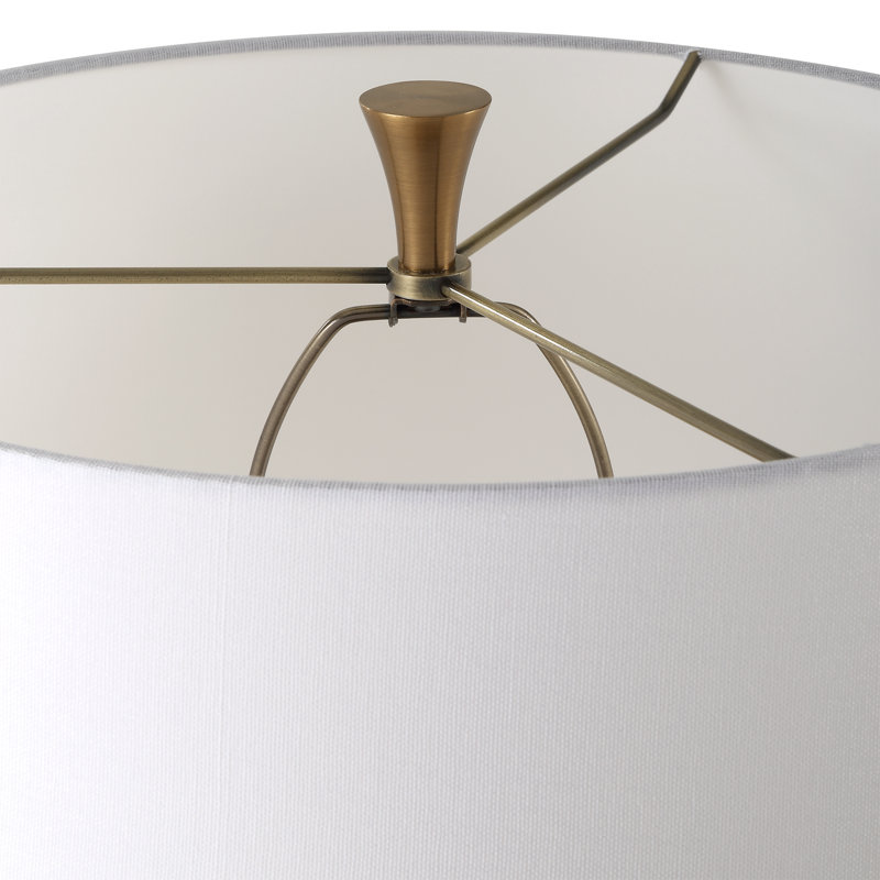 Lampe sur pied en pierre blanche Quishawn