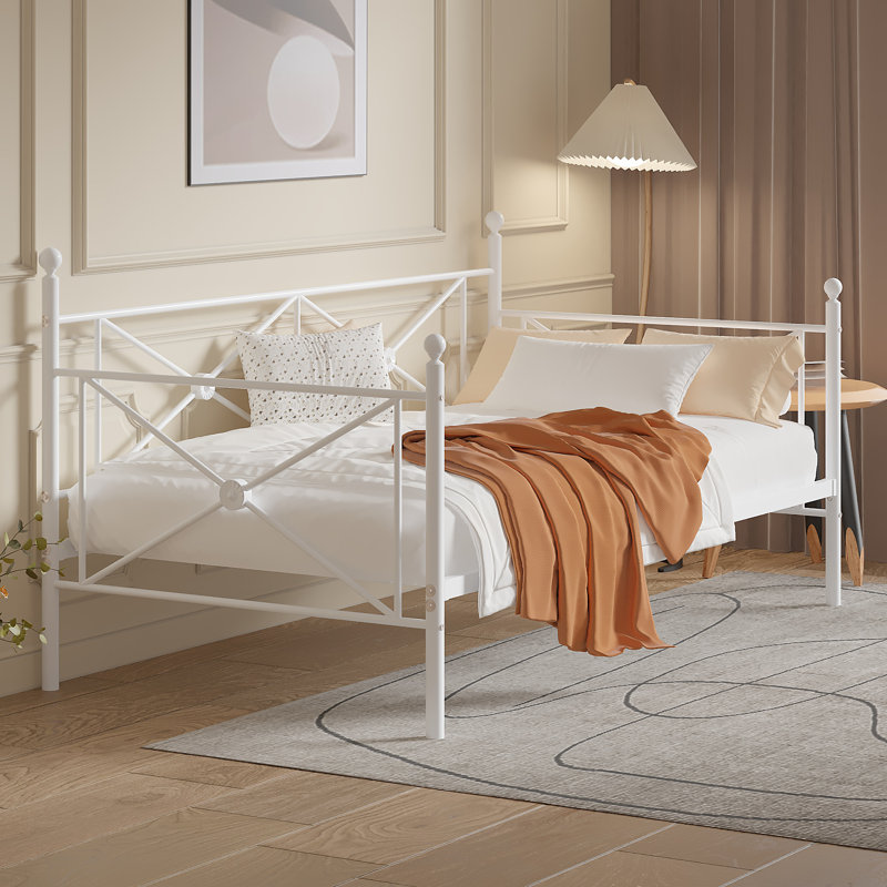 Korecky Twin Steel Daybed, White