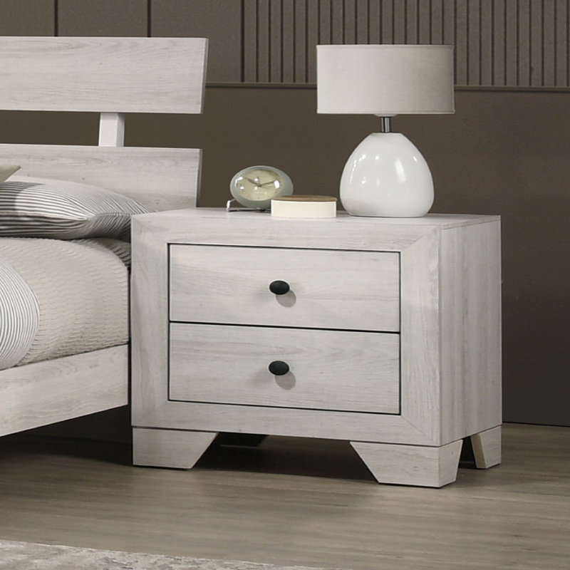 Tables de chevet, Blanchies