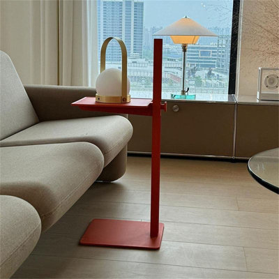Table de bout relevable Sofa Table d'appoint moderne et élégante pour canapé, table basse à hauteur réglable, convient à différents styles.