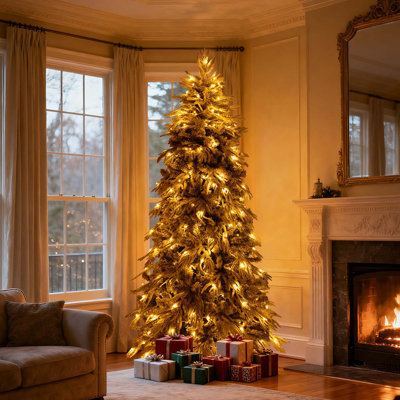 Arbre de Noël artificiel mince et mince de 7 pi avec 767 pointes en PE et PVC de qualité supérieure, 250 lumières à DEL blanc chaud pour la maison, le coin et les endroits étroits
