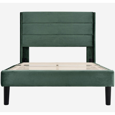 Liseta Metal Bed